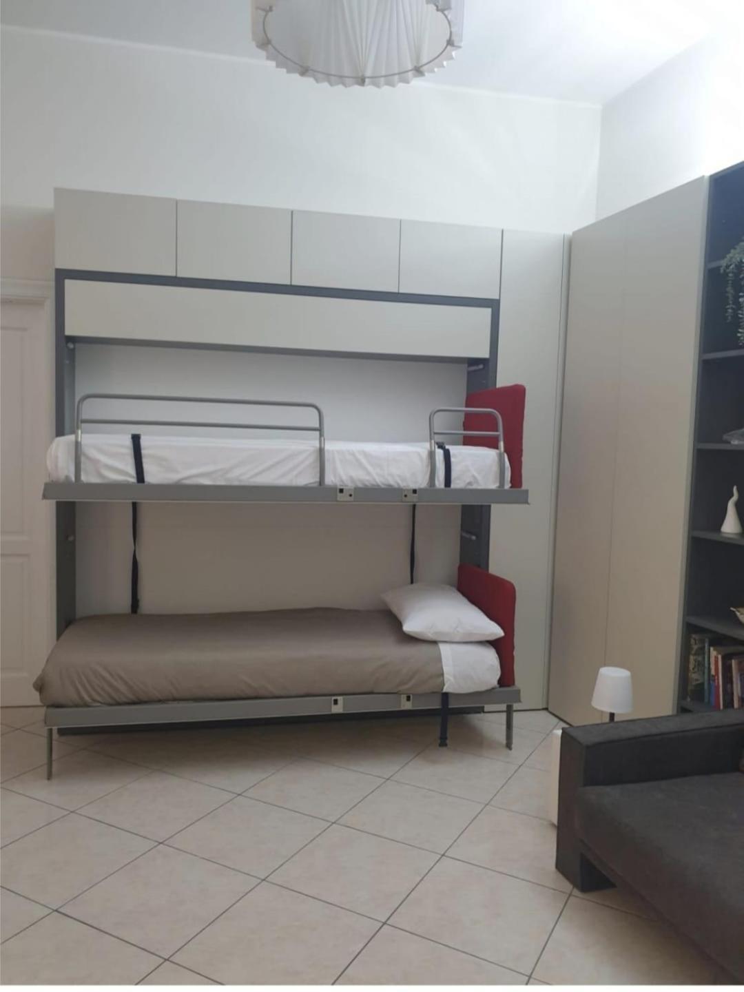 Domusmadre Apartamento Nápoles Exterior foto